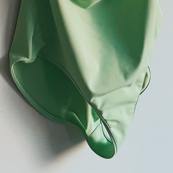 Wilfred Noe Bodysuit, Aritzia Swimsuit, Sz Small, Lime Green Tie Front Swimsuit - Picture 8 of 9